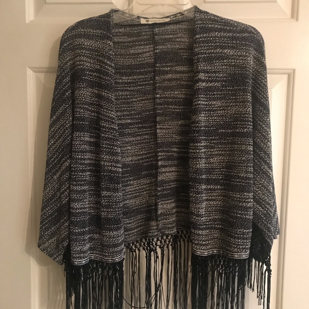 Tasseled shawl